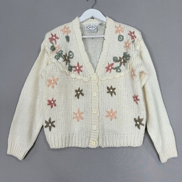 other Sweaters - Vintage Nuggets Womens Sweater M White Floral Cardigan Hand Knitted Cottagecore